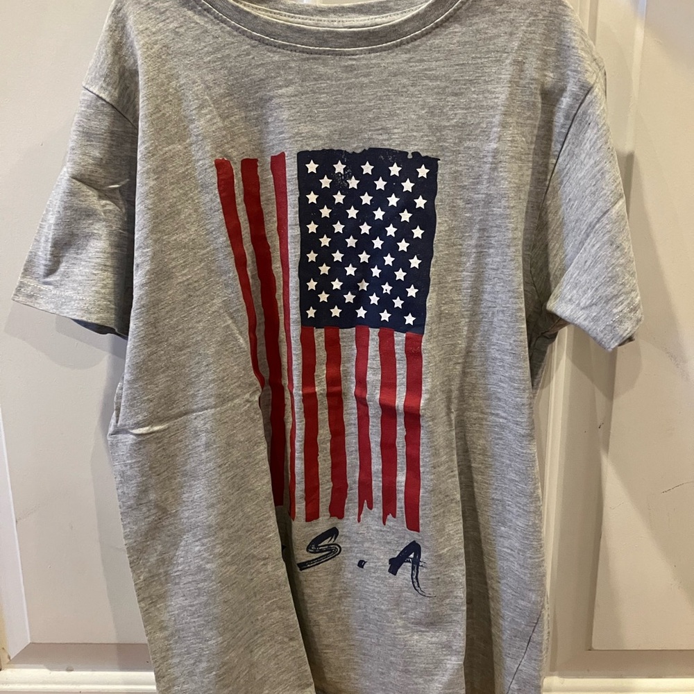 Primark Gray Tee with Red and Blue USA Flag Graphic